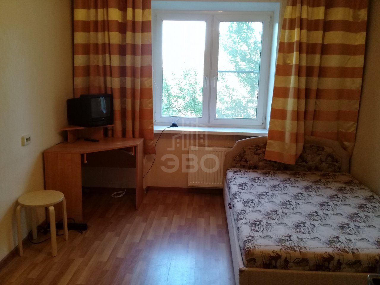 комната в Санкт-Петербурге по адресу: Демьяна Бедного ул., 31