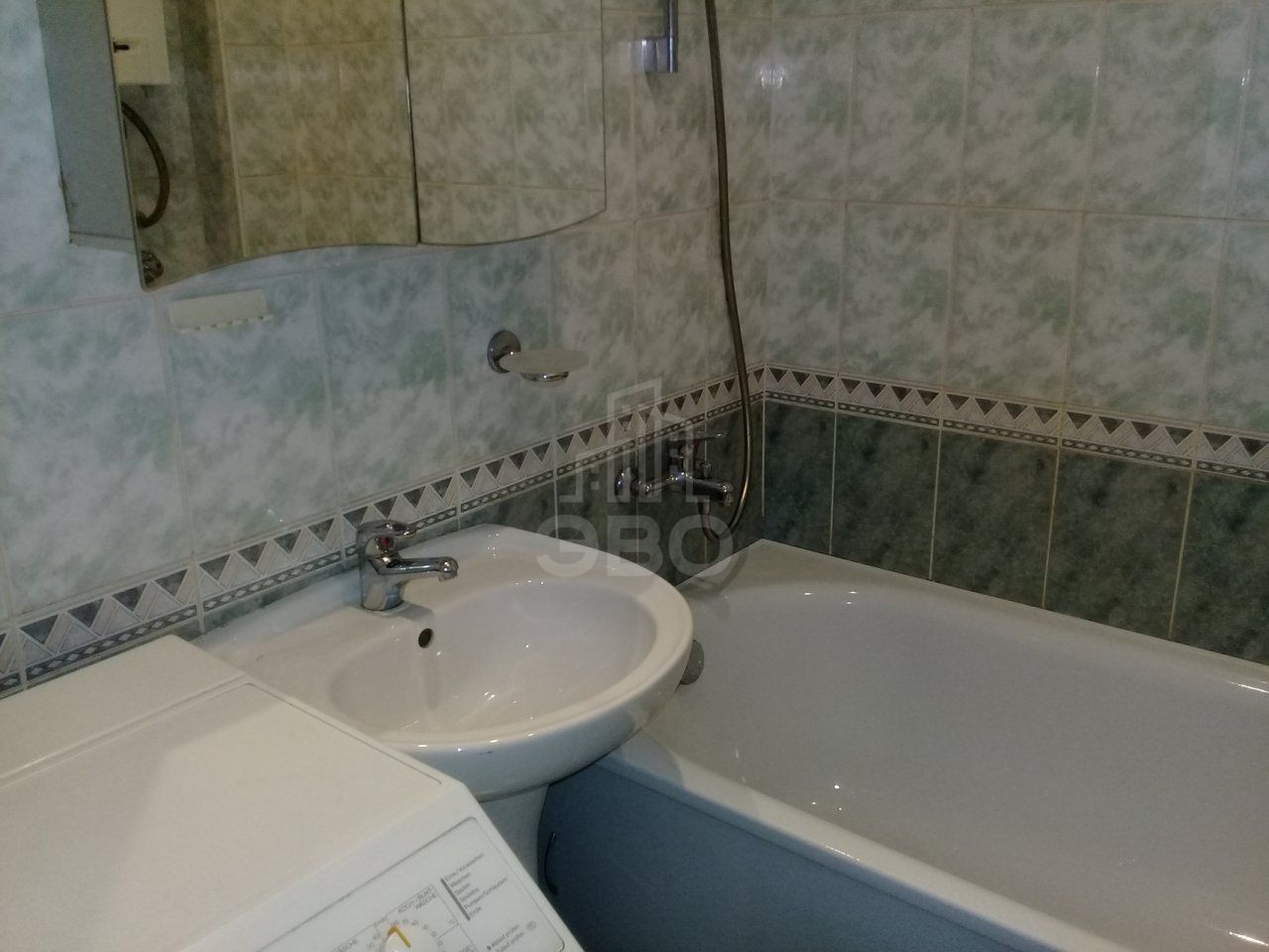 однокомнатная квартира в Санкт-Петербурге по адресу: Кантемировская ул., 33