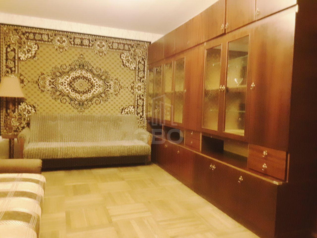 трехкомнатная квартира в Санкт-Петербурге по адресу: Ключевая ул., 27