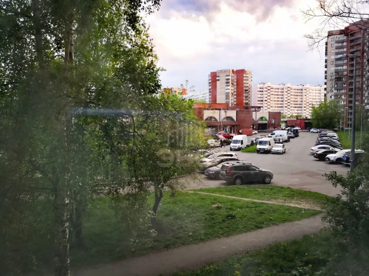 однокомнатная квартира в Санкт-Петербурге по адресу: Маршала Казакова ул., 1, к 2
