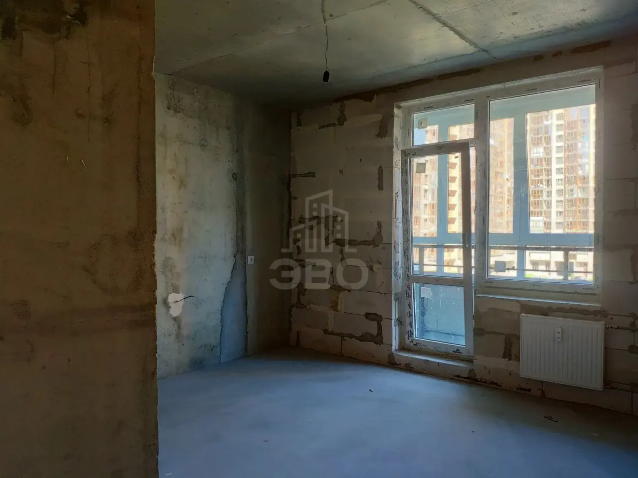 трехкомнатная квартира в Санкт-Петербурге по адресу: Маршала Блюхера проспект, 7, к 2