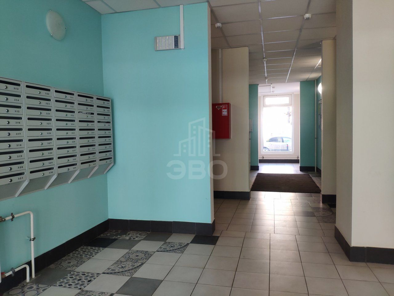 трехкомнатная квартира в Санкт-Петербурге по адресу: Маршала Блюхера проспект, 7, к 2