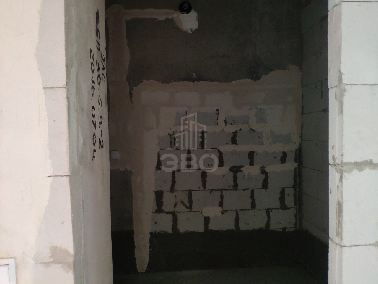 трехкомнатная квартира в Санкт-Петербурге по адресу: Маршала Блюхера проспект, 7, к 2