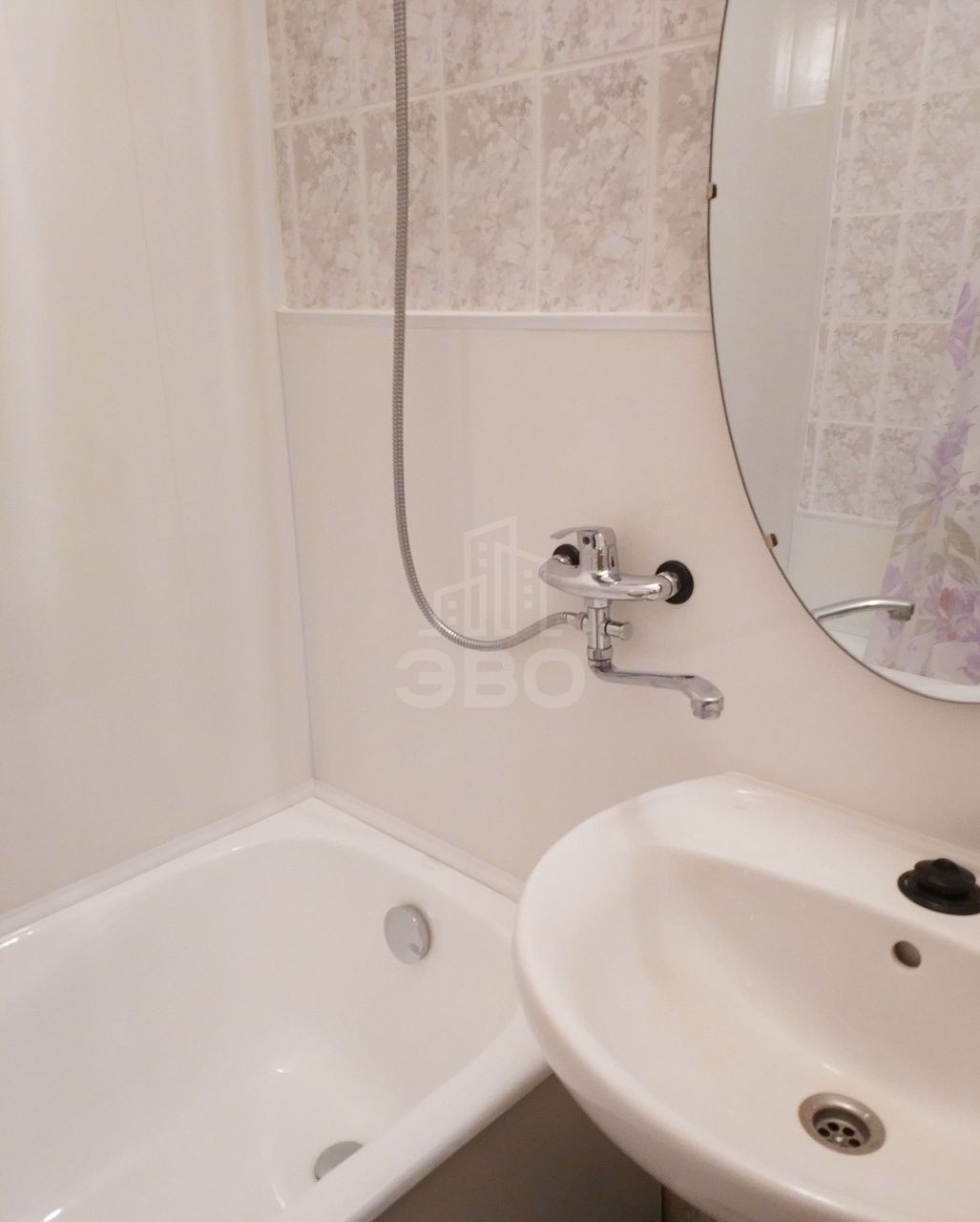 двухкомнатная квартира в Санкт-Петербурге по адресу: Кораблестроителей ул., 29, к 5