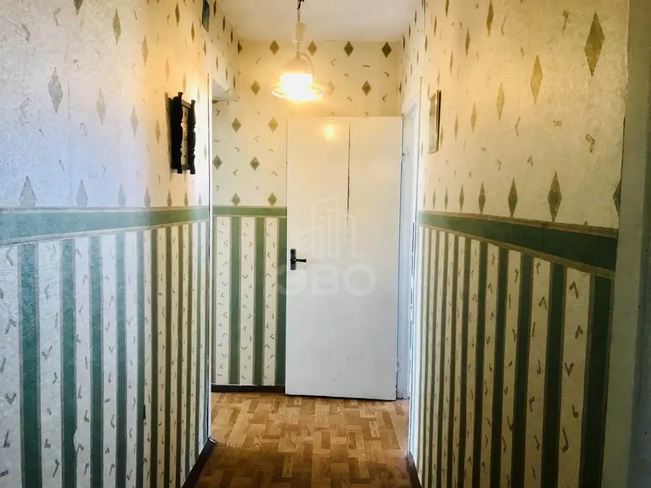 трехкомнатная квартира в Санкт-Петербурге по адресу: Ворошилова ул., 1
