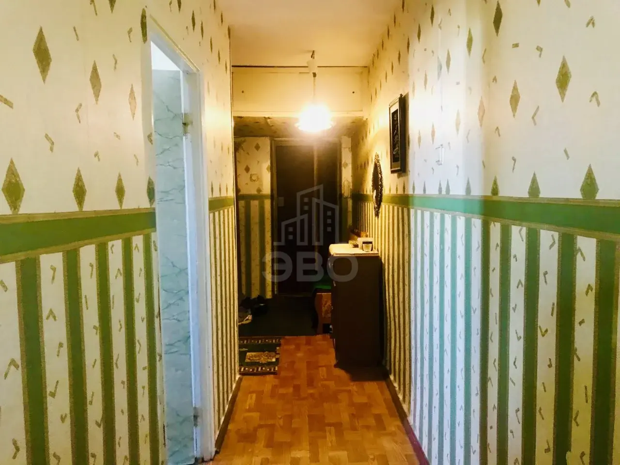 трехкомнатная квартира в Санкт-Петербурге по адресу: Ворошилова ул., 1