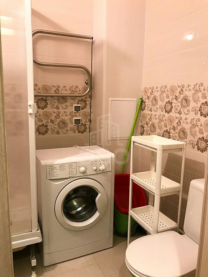 однокомнатная квартира в Санкт-Петербурге по адресу: Ветеранов проспект, 171, к 5