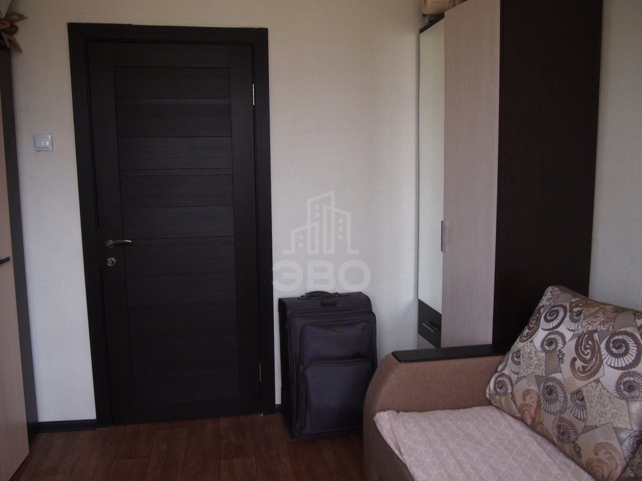 комната в Санкт-Петербурге по адресу: Белы Куна ул., 15, к 4