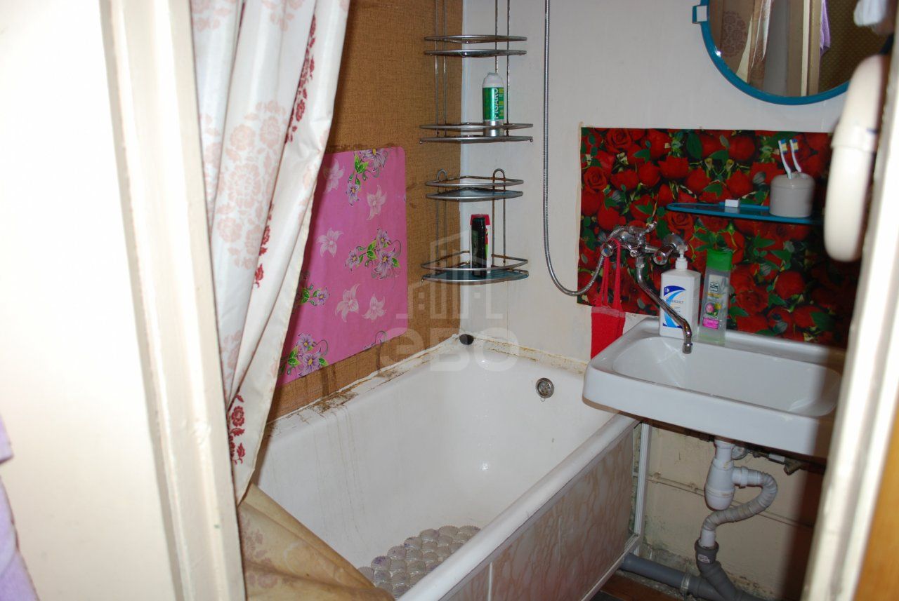 двухкомнатная квартира в Санкт-Петербурге по адресу: Партизана Германа ул., 18