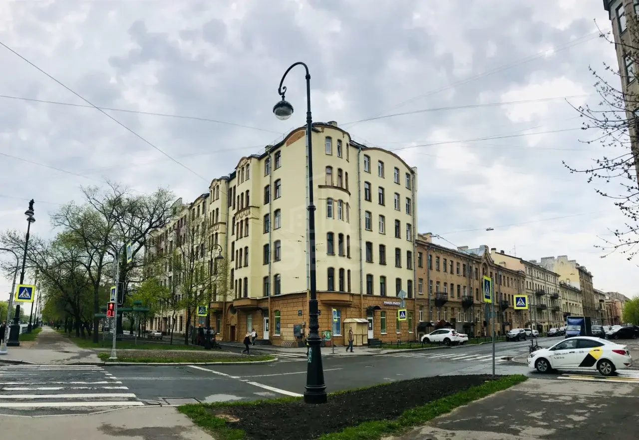 комната в Санкт-Петербурге по адресу: Большой В.О. проспект, 52