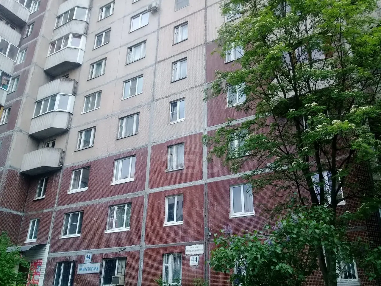 однокомнатная квартира в Санкт-Петербурге по адресу: Авиаконструкторов проспект, 44, к 3