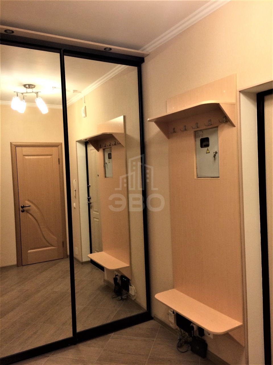 однокомнатная квартира в Санкт-Петербурге по адресу: Есенина ул., 1, к 1