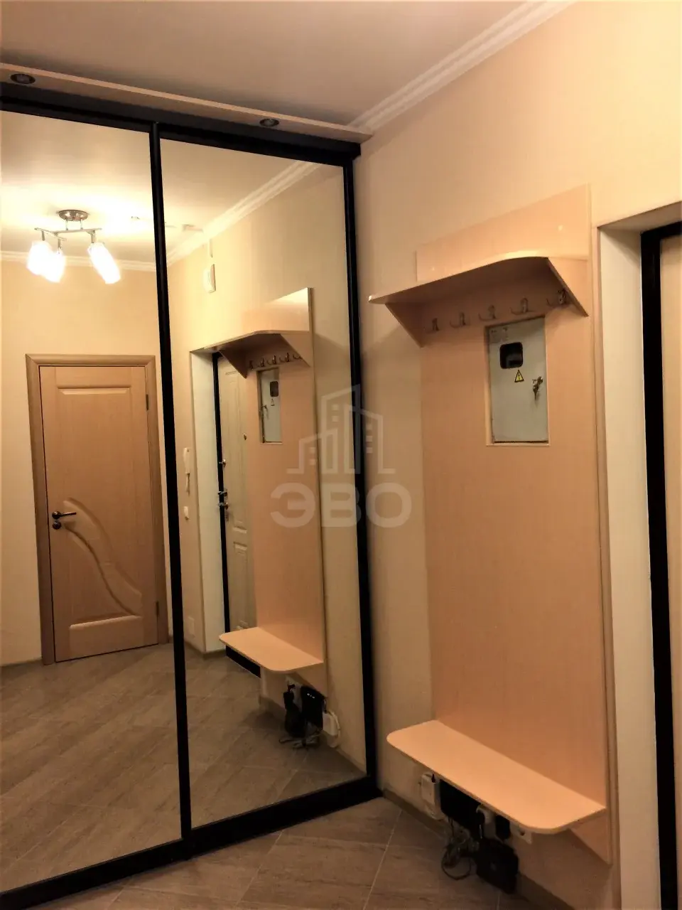 однокомнатная квартира в Санкт-Петербурге по адресу: Есенина ул., 1, к 1