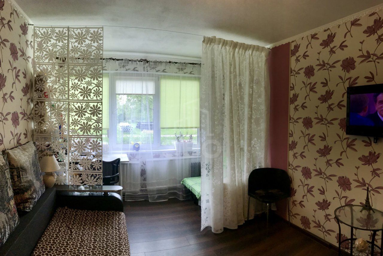 однокомнатная квартира в Санкт-Петербурге по адресу: Пионерстроя ул., 18