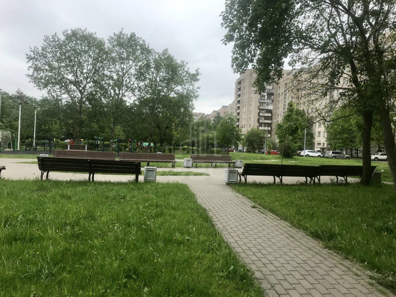 однокомнатная квартира в Санкт-Петербурге по адресу: Пионерстроя ул., 18