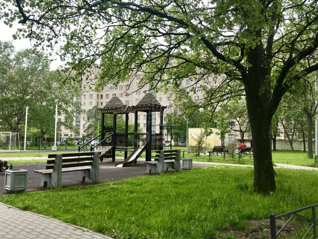 однокомнатная квартира в Санкт-Петербурге по адресу: Пионерстроя ул., 18