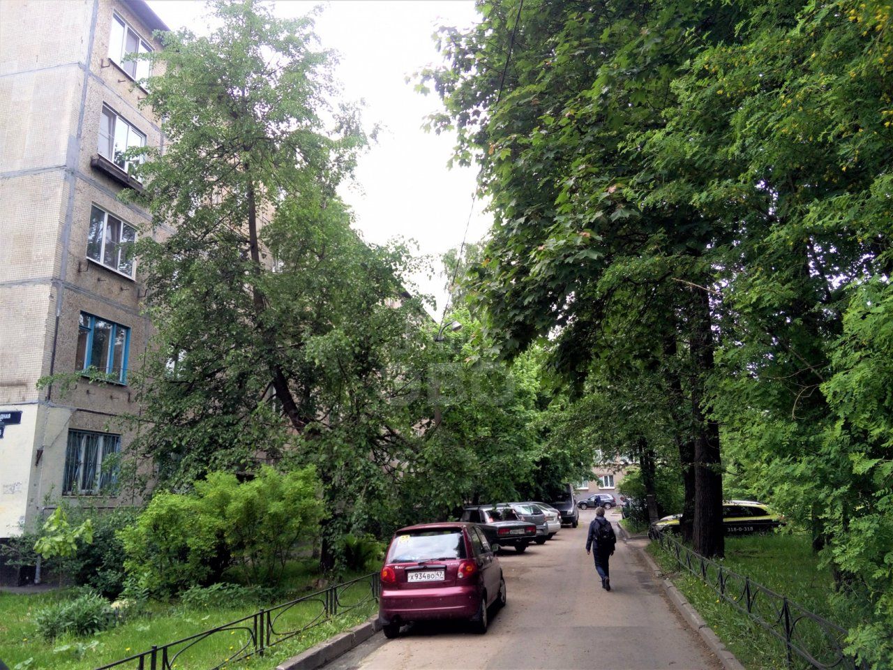 двухкомнатная квартира в Санкт-Петербурге по адресу: Народная ул., 26