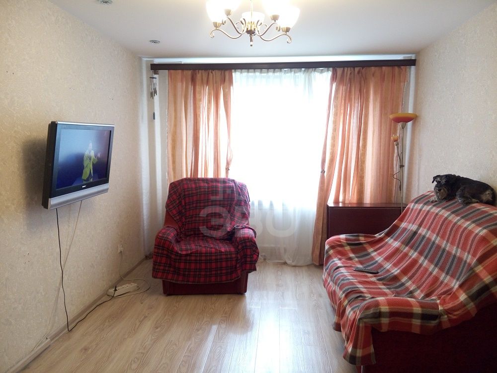 двухкомнатная квартира в Санкт-Петербурге по адресу: Народная ул., 26