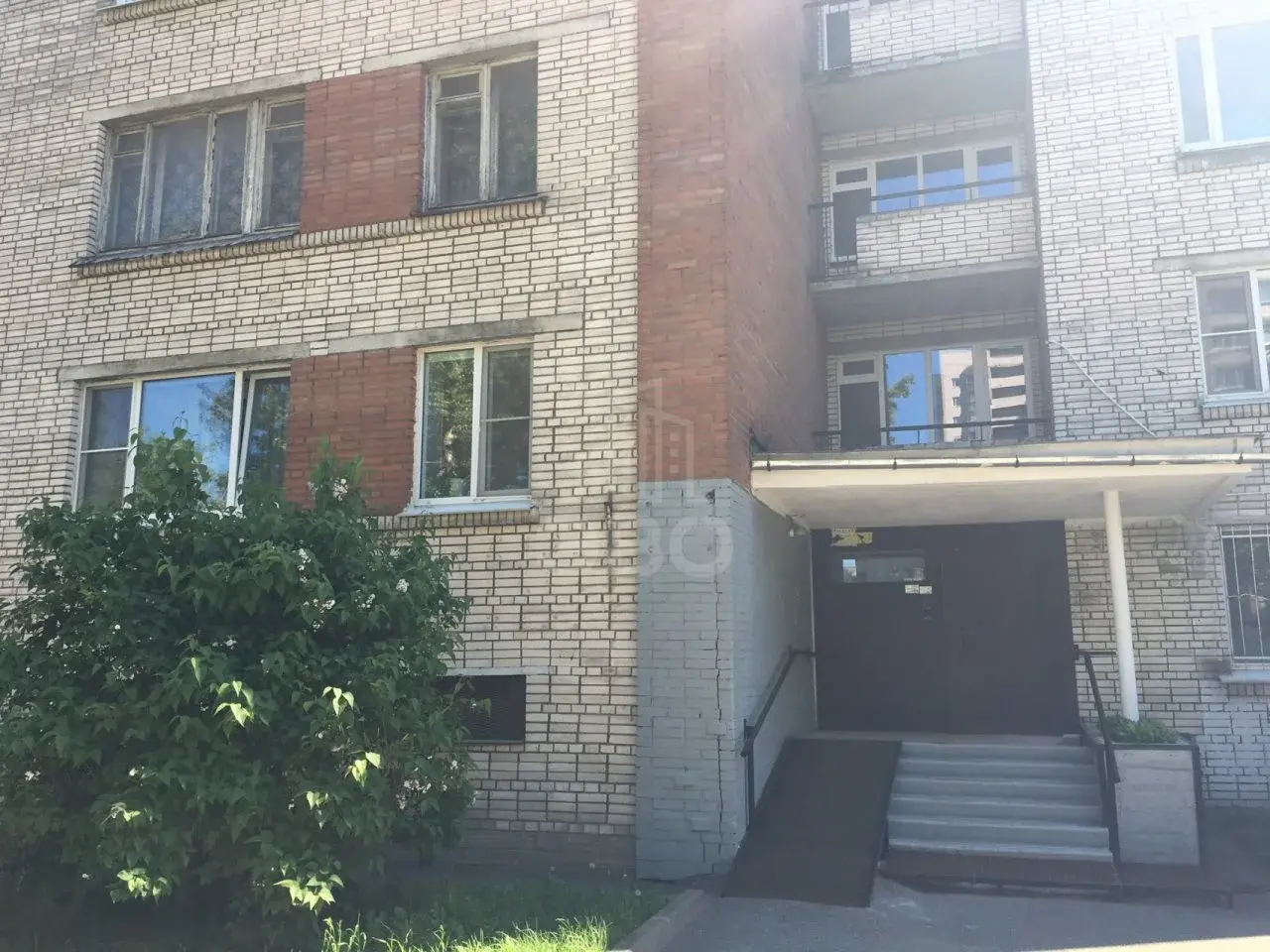 двухкомнатная квартира в Санкт-Петербурге по адресу: Ленсовета ул., 48