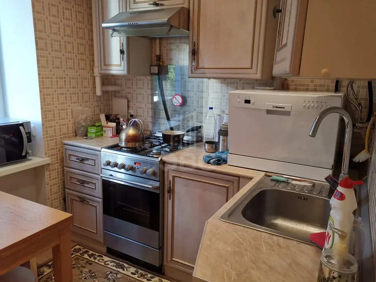 трехкомнатная квартира в Санкт-Петербурге по адресу: Железноводская ул., 15
