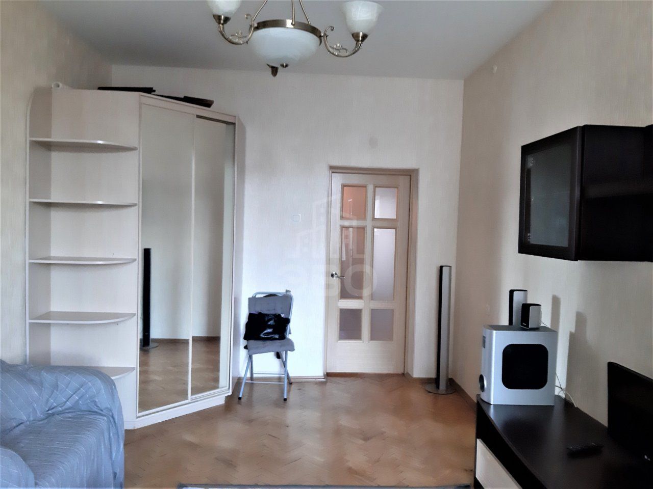 однокомнатная квартира в Санкт-Петербурге по адресу: Кондратьевский проспект, 41, к 1