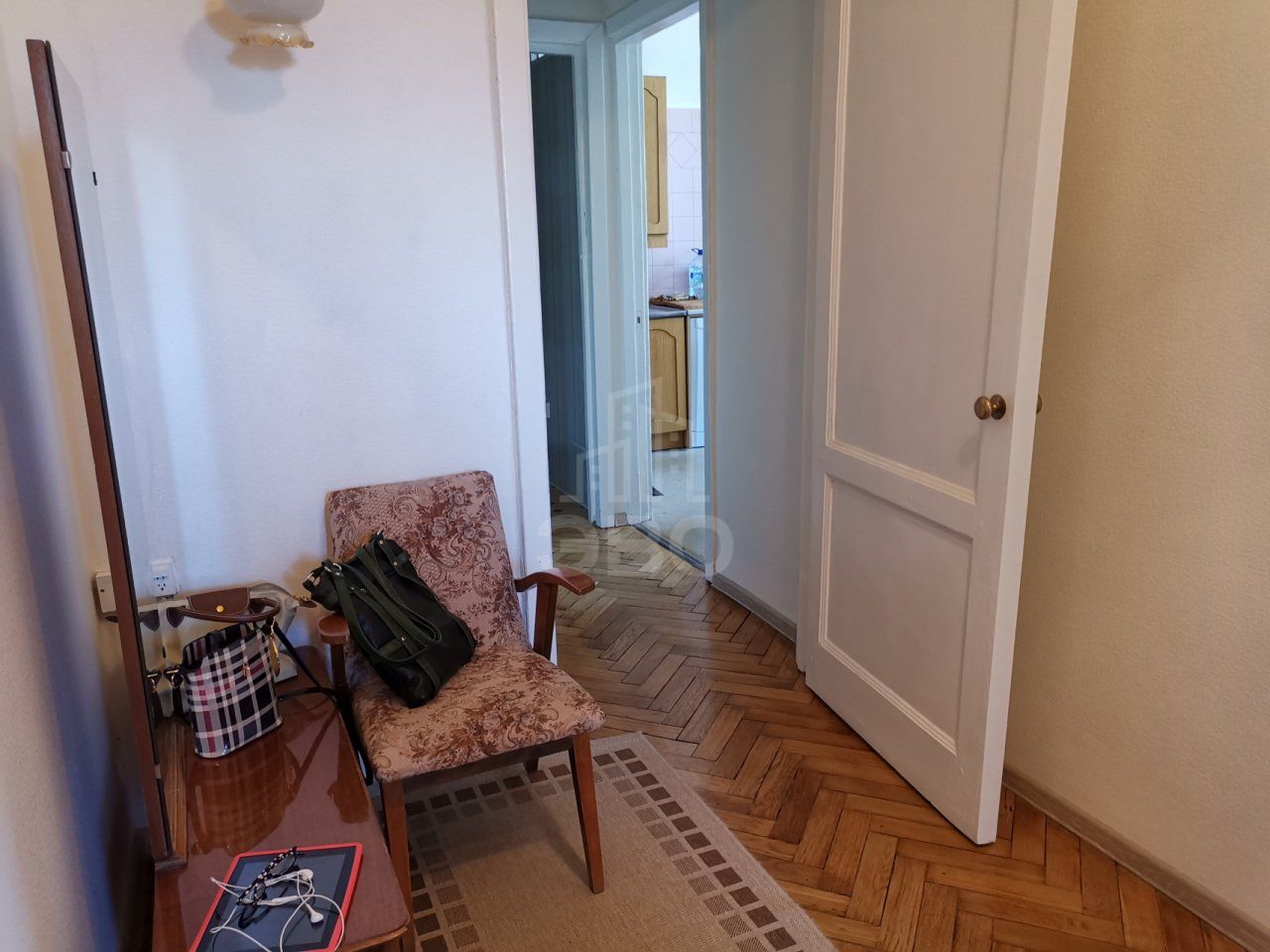 трехкомнатная квартира в Санкт-Петербурге по адресу: Конногвардейский б-р., 6