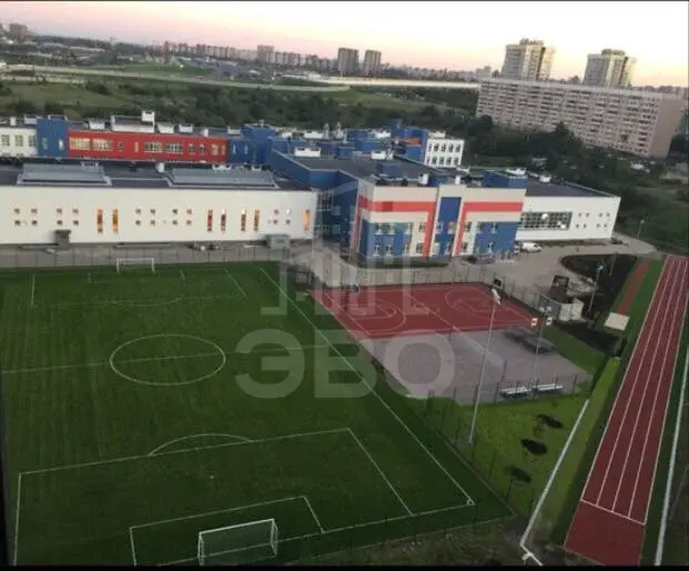 двухкомнатная квартира в Санкт-Петербурге по адресу: ул Русановская д 15 корп 1