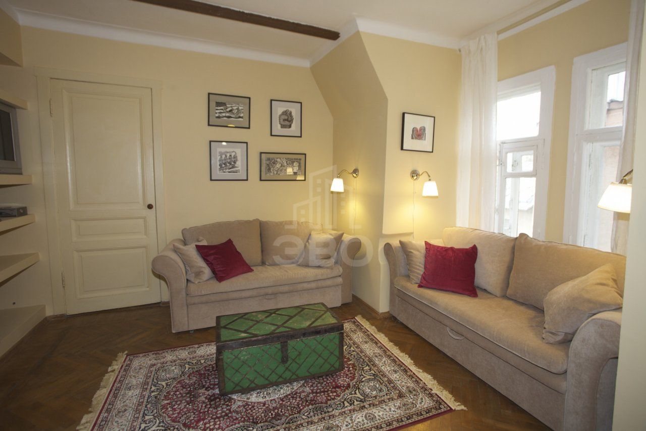 двухкомнатная квартира в Санкт-Петербурге по адресу: Жуковского ул., 31