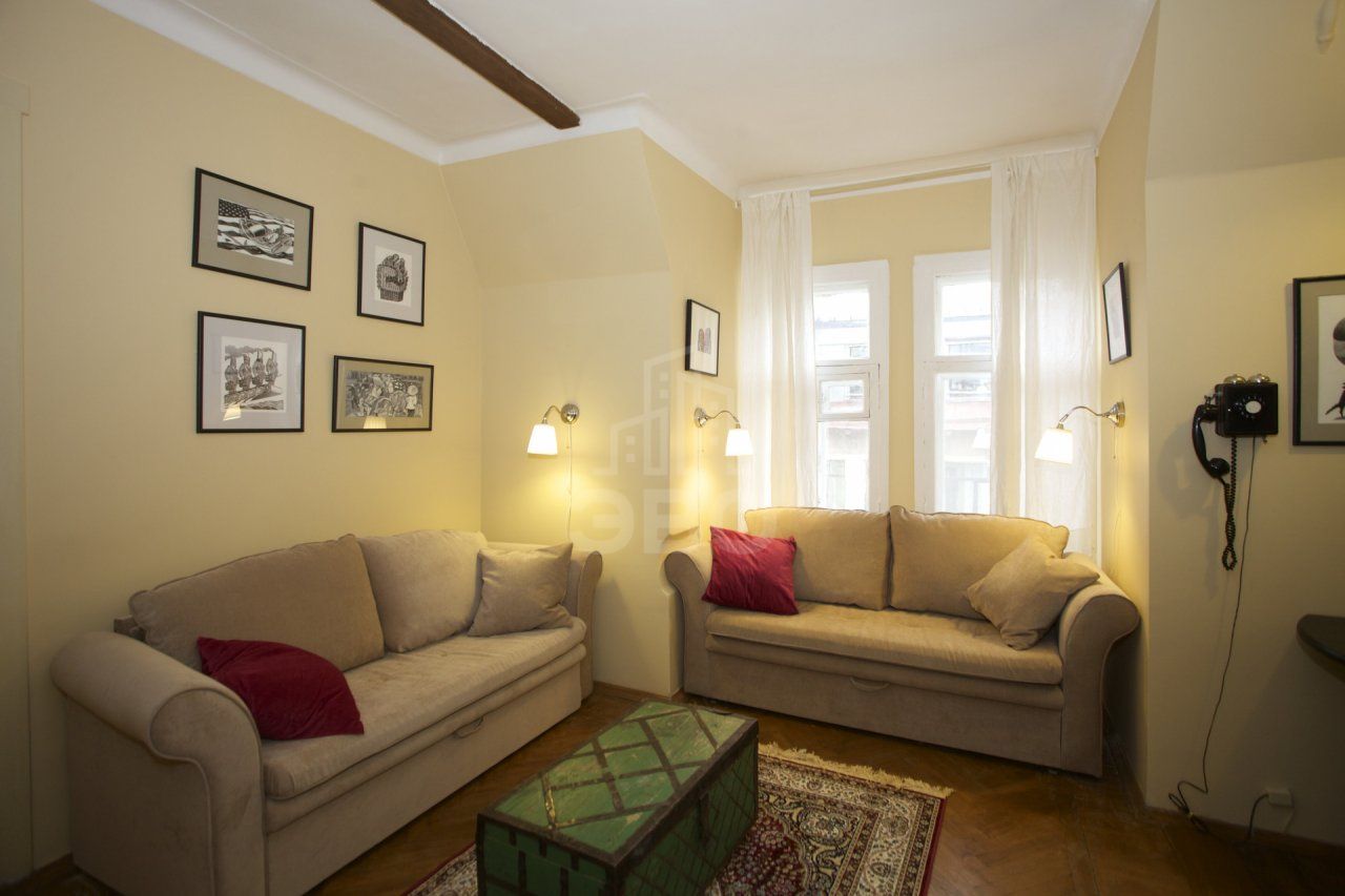 двухкомнатная квартира в Санкт-Петербурге по адресу: Жуковского ул., 31