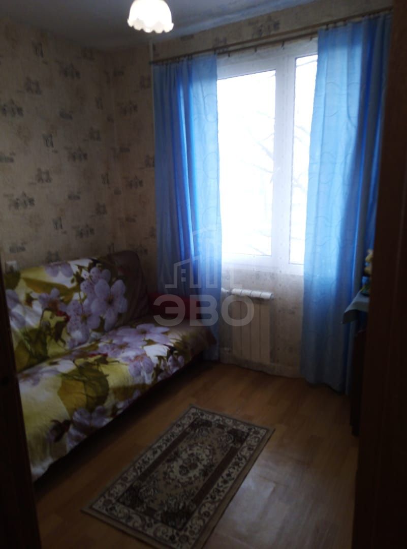 четырехкомнатная квартира в Санкт-Петербурге по адресу: Пограничника Гарькавого ул., 48, к 1