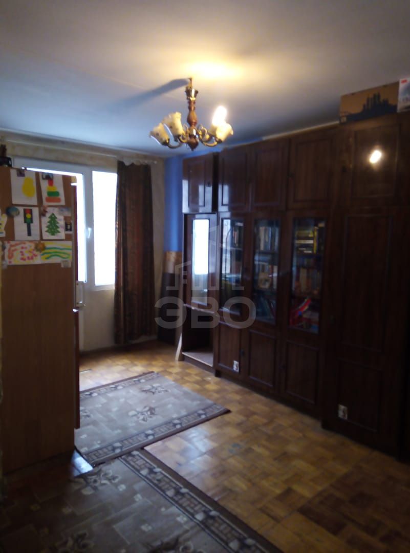 четырехкомнатная квартира в Санкт-Петербурге по адресу: Пограничника Гарькавого ул., 48, к 1