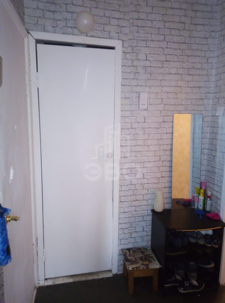 четырехкомнатная квартира в Санкт-Петербурге по адресу: Пограничника Гарькавого ул., 48, к 1