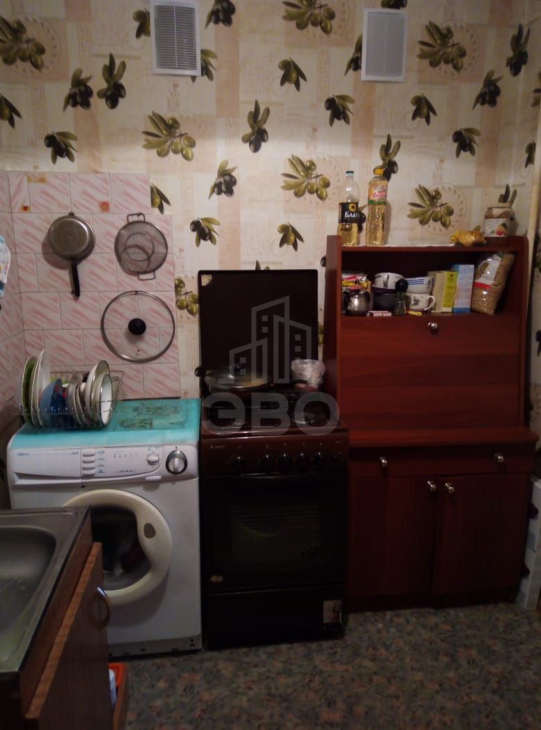 четырехкомнатная квартира в Санкт-Петербурге по адресу: Пограничника Гарькавого ул., 48, к 1