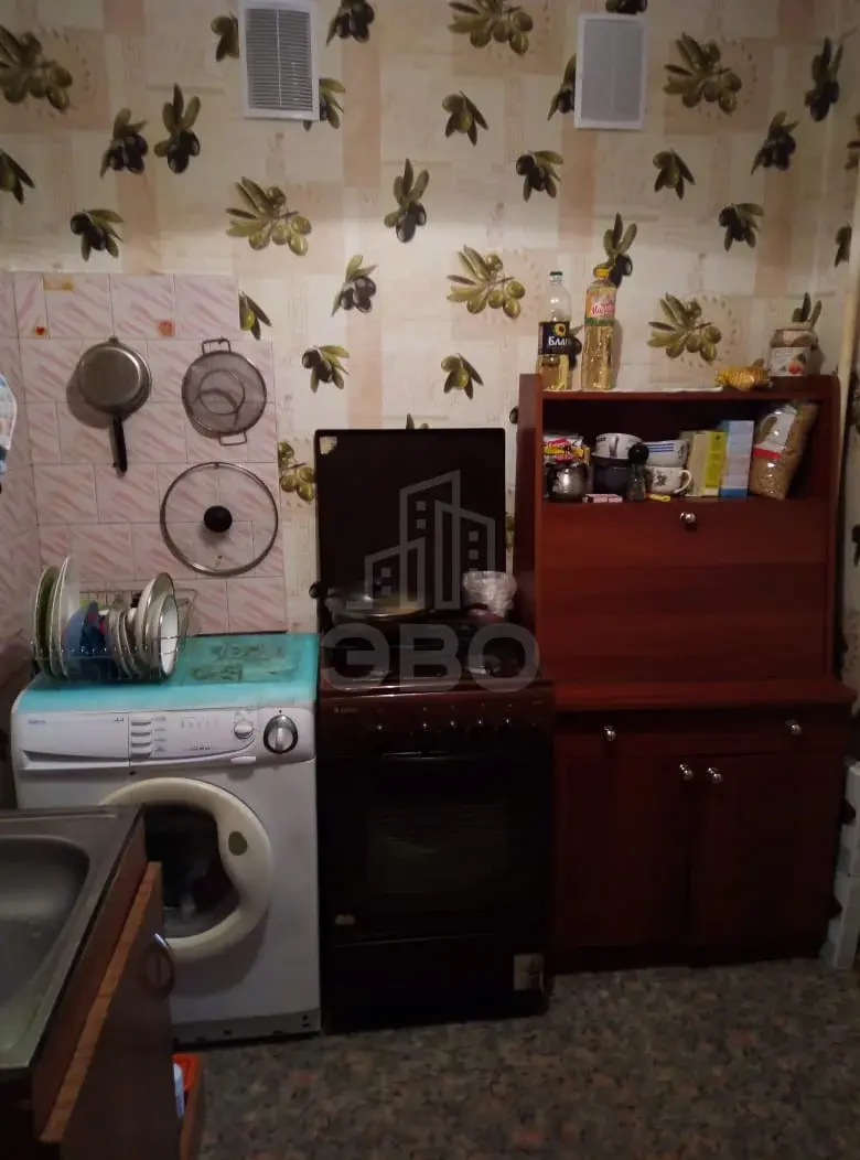 четырехкомнатная квартира в Санкт-Петербурге по адресу: Пограничника Гарькавого ул., 48, к 1
