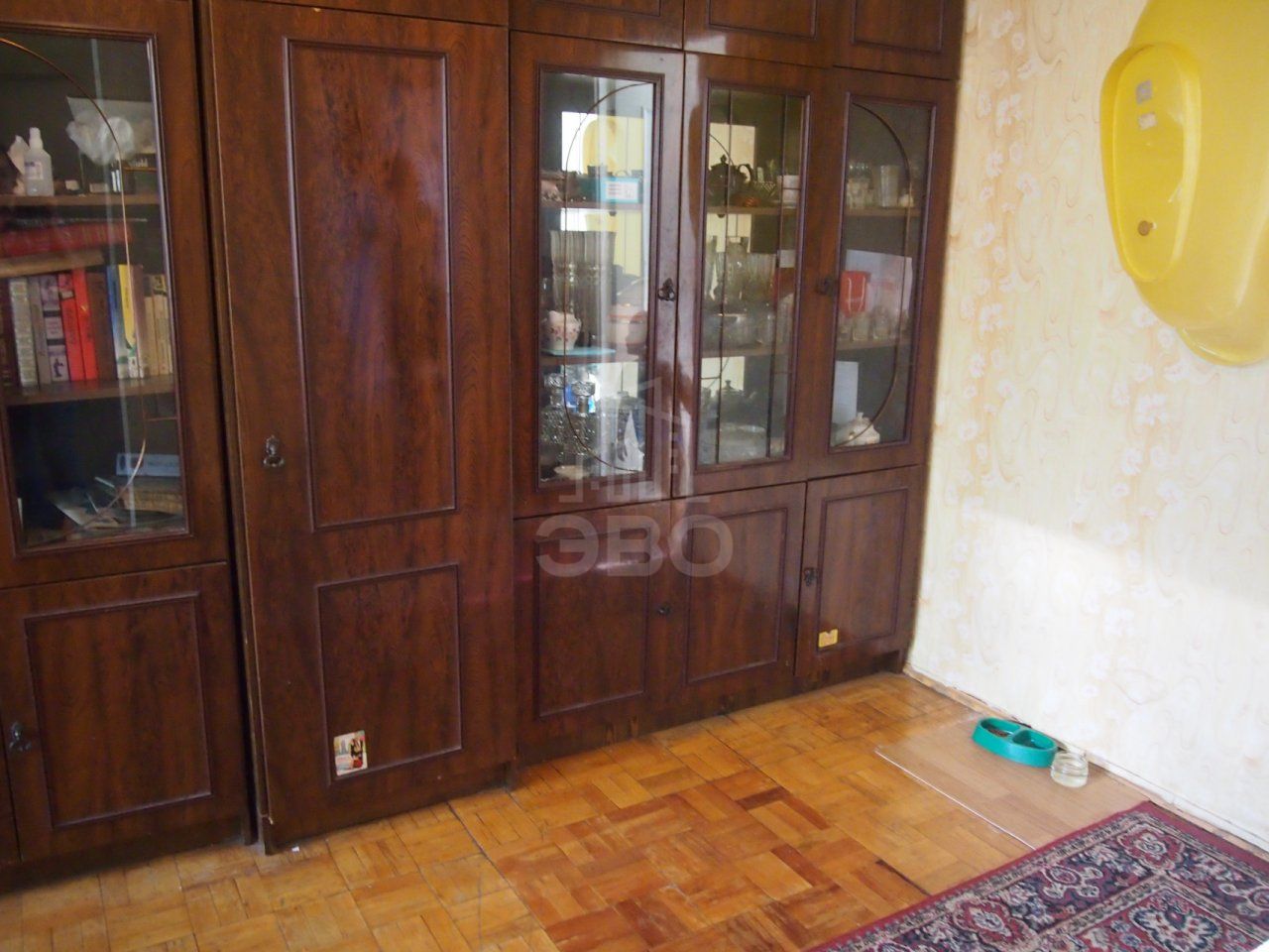 четырехкомнатная квартира в Санкт-Петербурге по адресу: Пограничника Гарькавого ул., 48, к 1