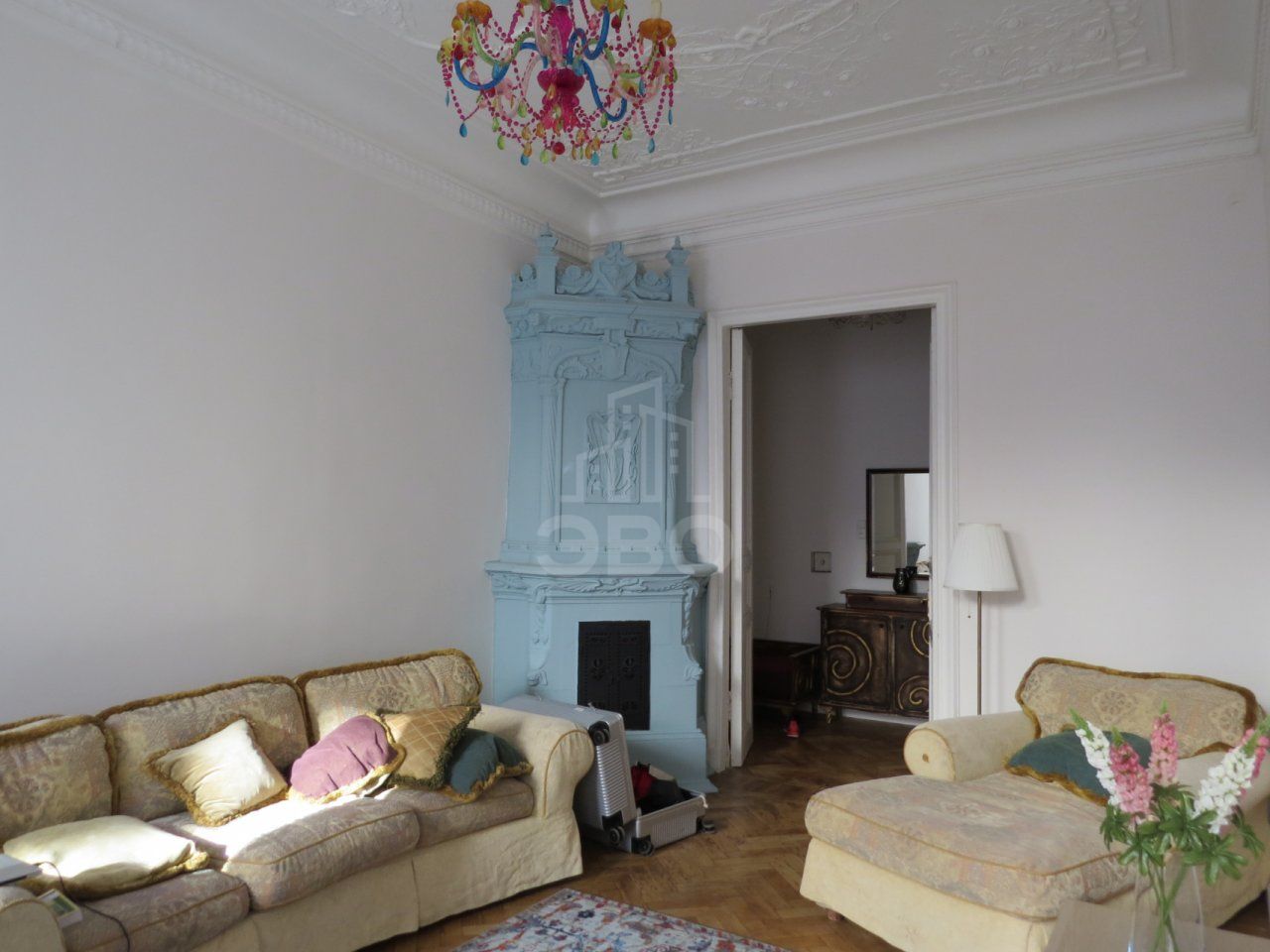 четырехкомнатная квартира в Санкт-Петербурге по адресу: Маяковского ул., 36-38