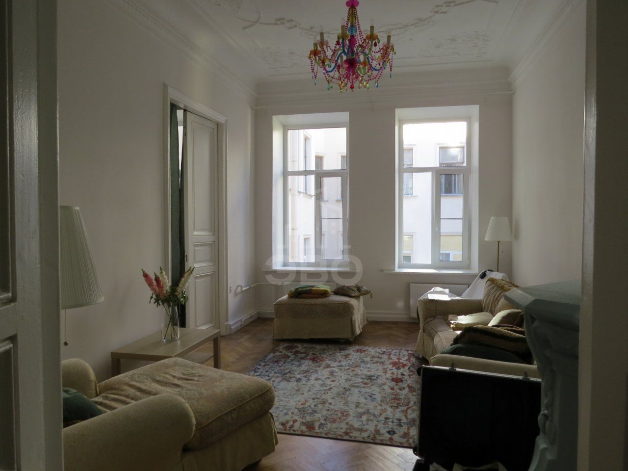 четырехкомнатная квартира в Санкт-Петербурге по адресу: Маяковского ул., 36-38