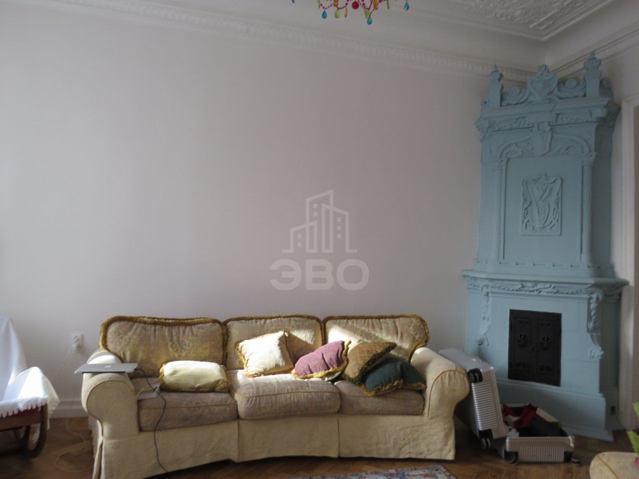 четырехкомнатная квартира в Санкт-Петербурге по адресу: Маяковского ул., 36-38