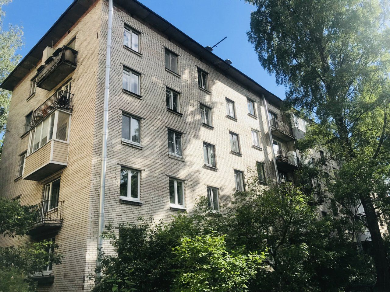 однокомнатная квартира в Санкт-Петербурге по адресу: Железноводская ул., 21