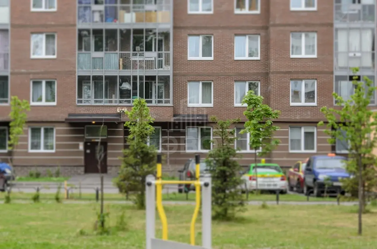 двухкомнатная квартира в Санкт-Петербурге по адресу: Ковалевская ул., 20, к 3