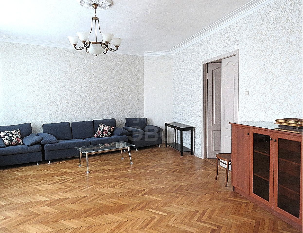 трехкомнатная квартира в Санкт-Петербурге по адресу: Пестеля ул., 1