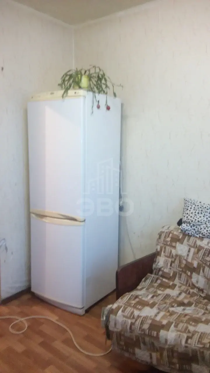 комната в Санкт-Петербурге по адресу: Школьная ул., 110, к 1