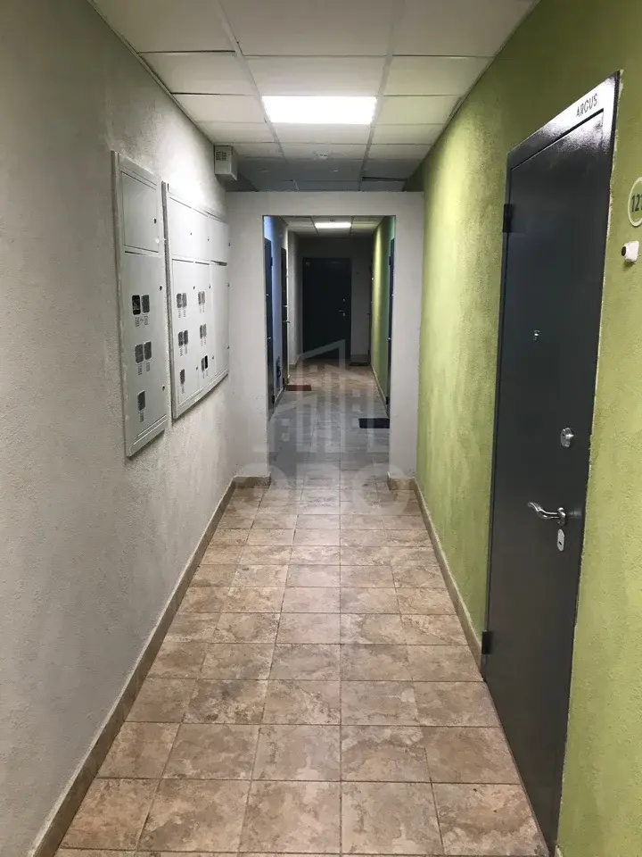 однокомнатная квартира в Санкт-Петербурге по адресу: Крыленко ул., 1, к 1