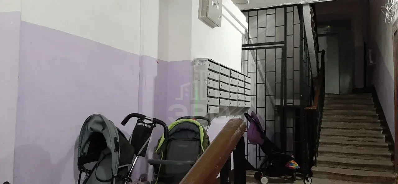 трехкомнатная квартира в Санкт-Петербурге по адресу: Мытнинский пер., 10