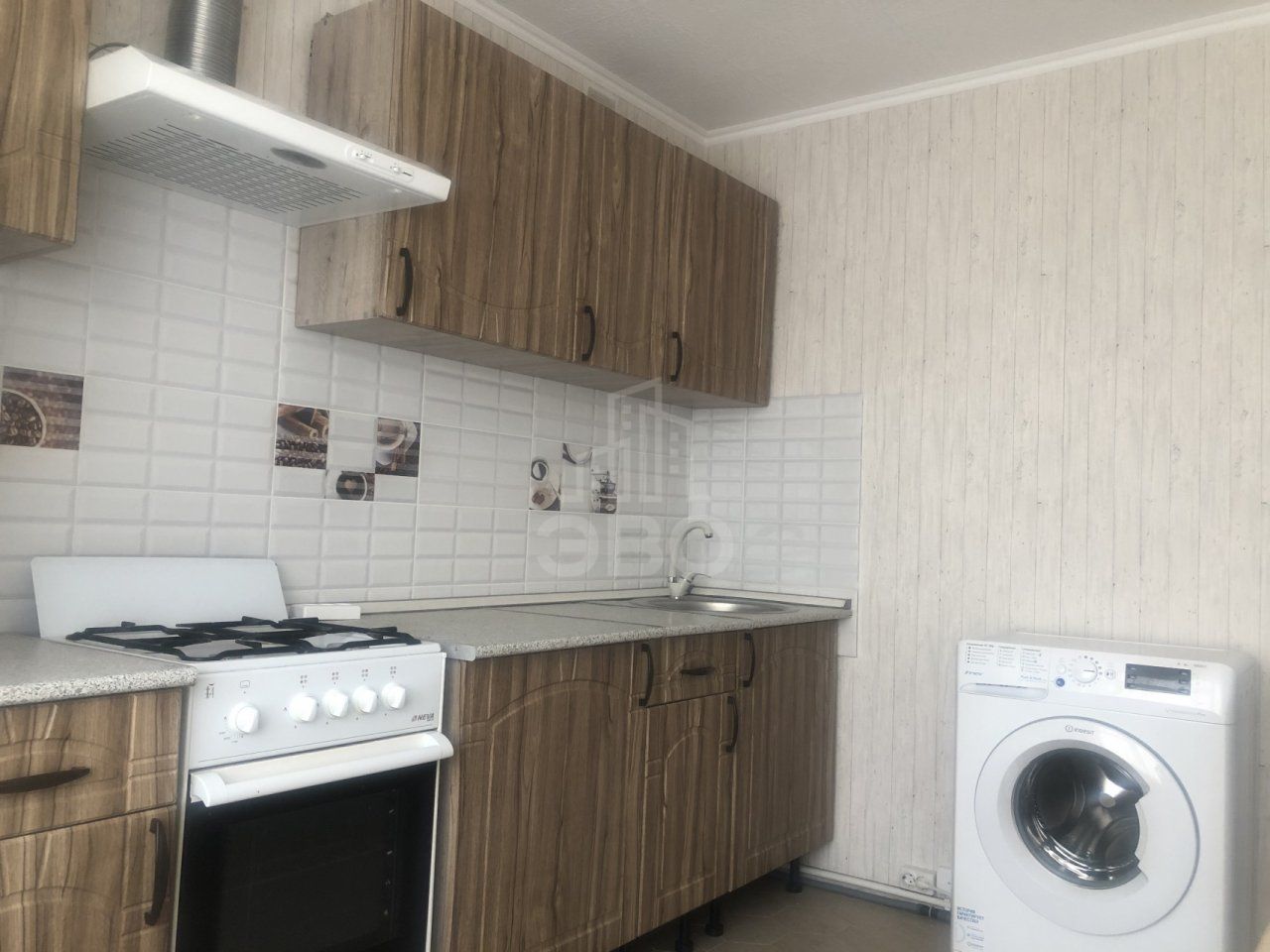 двухкомнатная квартира в Санкт-Петербурге по адресу: Ветеранов проспект, 143, к 1