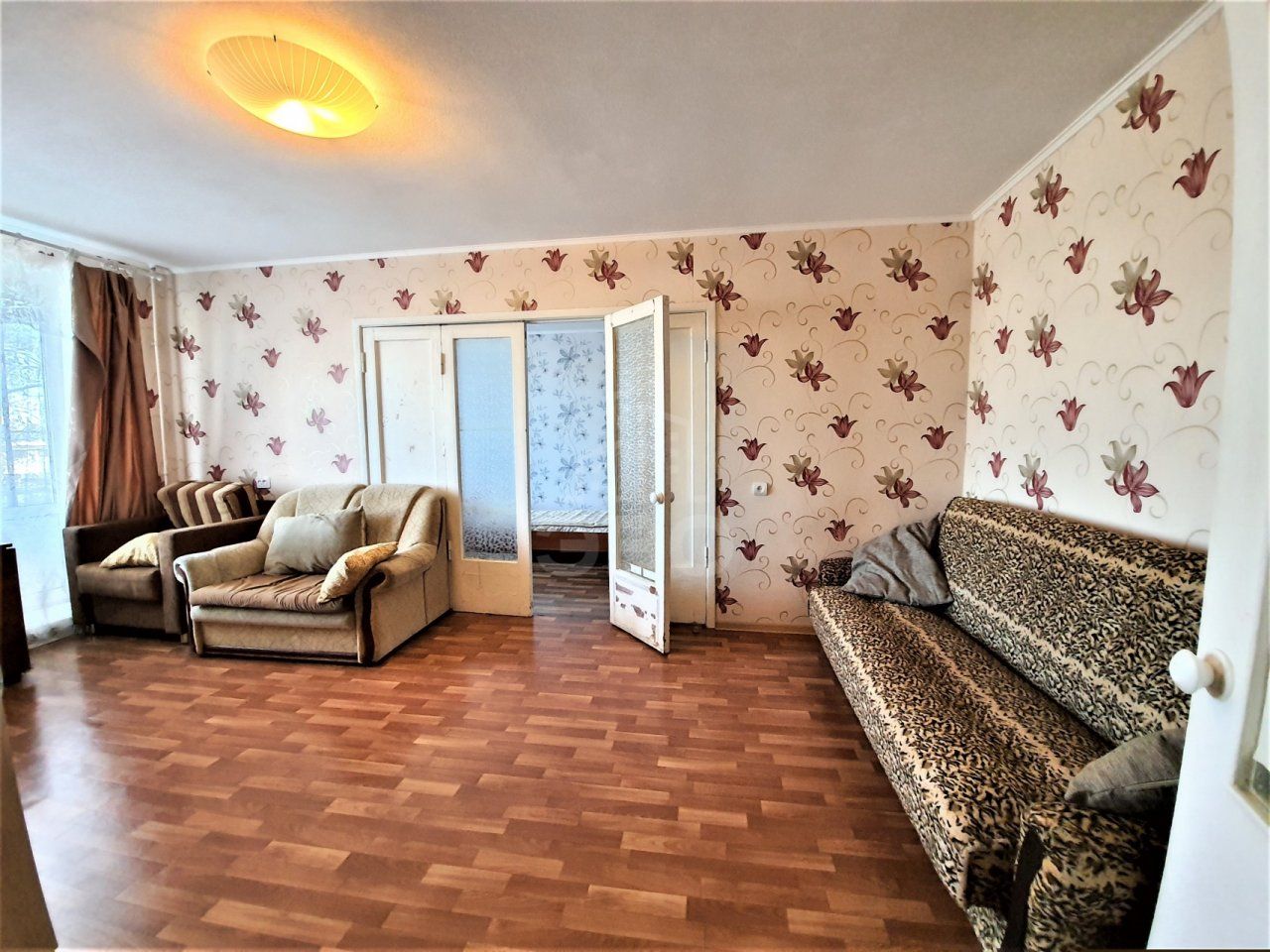 двухкомнатная квартира в Санкт-Петербурге по адресу: Разводная ул., 25