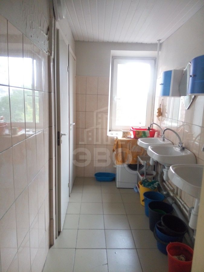 комната в Санкт-Петербурге по адресу: Ударников проспект, 18