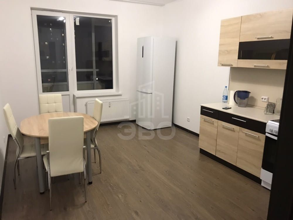 двухкомнатная квартира в Санкт-Петербурге по адресу: Комендантский проспект, 64, к 1