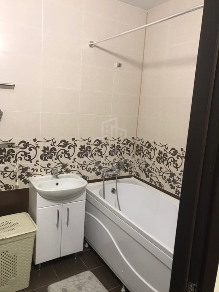 двухкомнатная квартира в Санкт-Петербурге по адресу: Комендантский проспект, 64, к 1