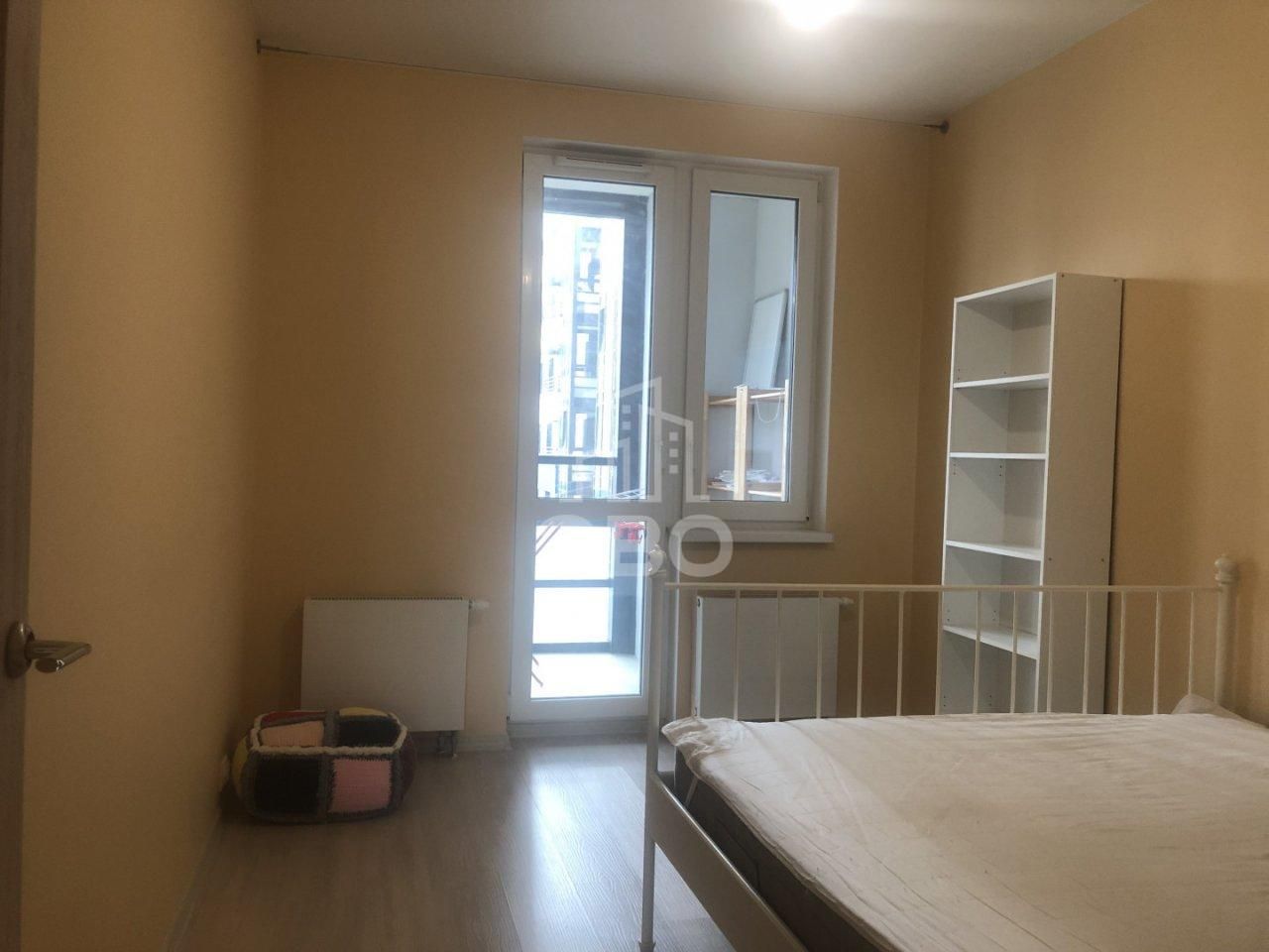 трехкомнатная квартира в Санкт-Петербурге по адресу: Оптиков ул., 34, к 1